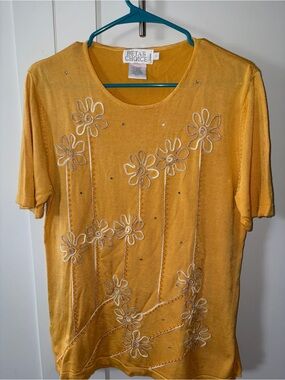 Beta's Choice Yellow Floral Embellished Knit Top